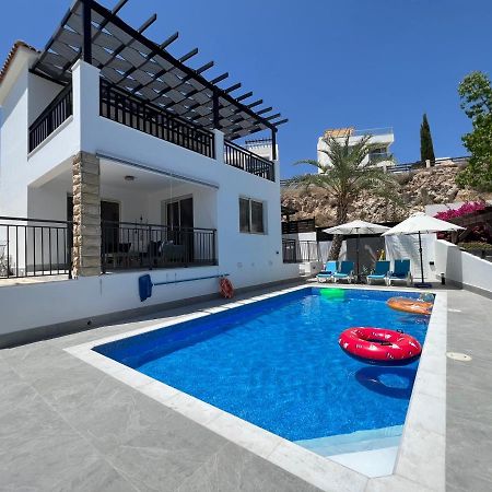 Villa Marina Sea-View Private Pool เปเยีย ภายนอก รูปภาพ