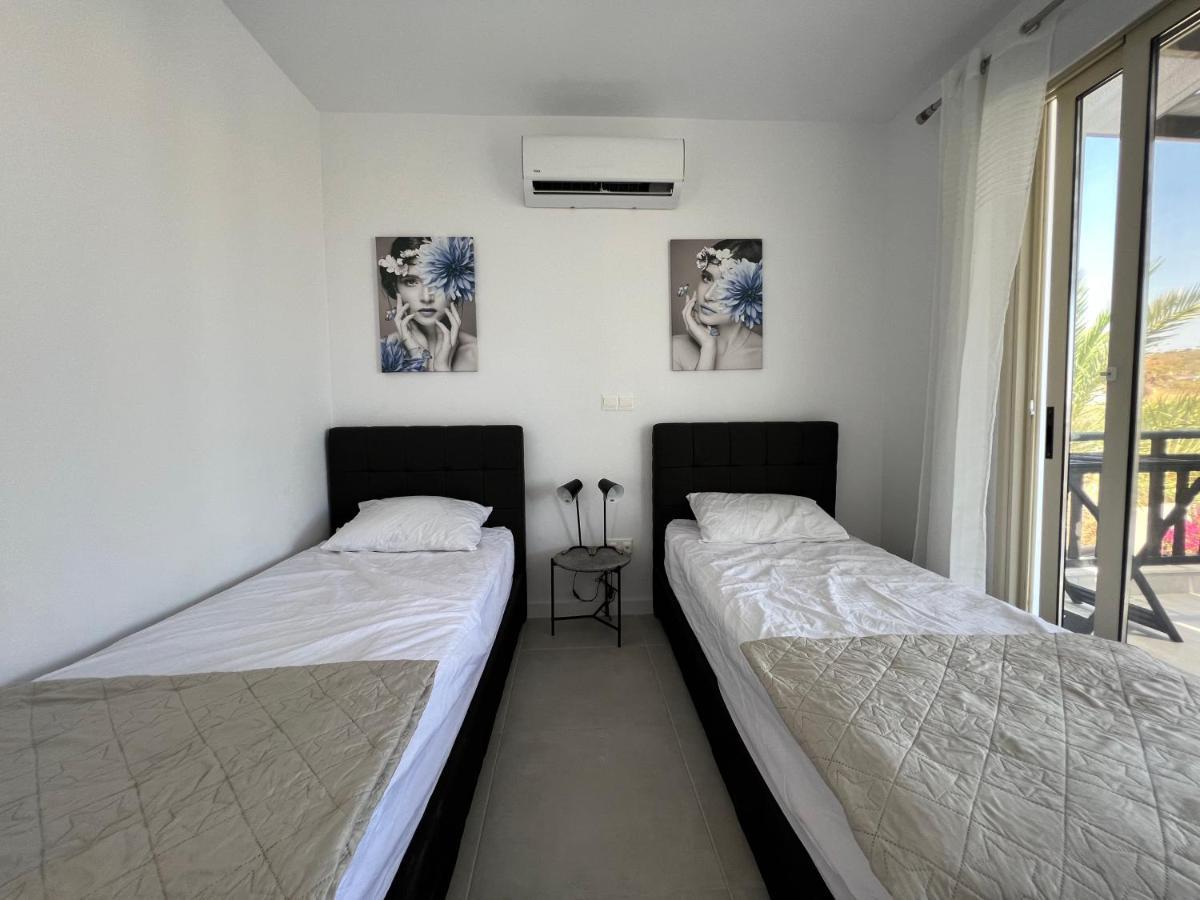 Villa Marina Sea-View Private Pool เปเยีย ภายนอก รูปภาพ